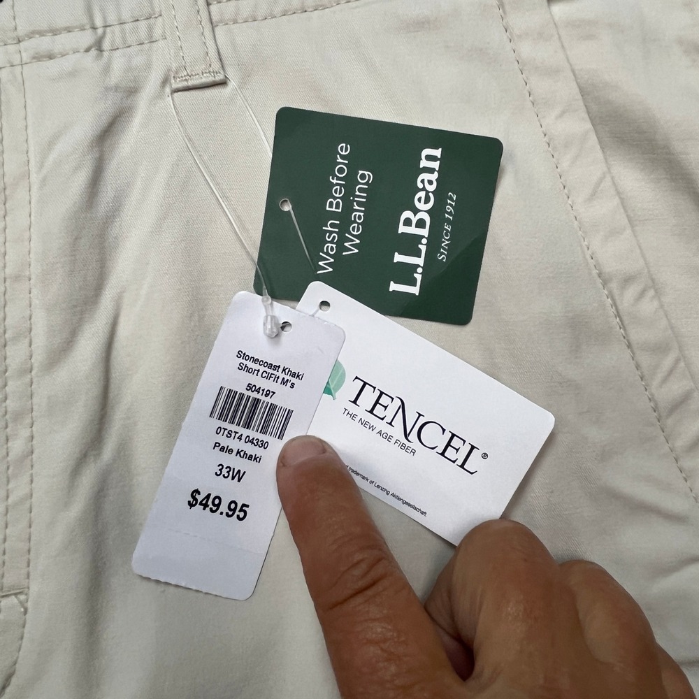 LL Bean Shorts Mens 33 Cream White Classic Fit Flat Front Stretch Waistband NEW - Picture 8 of 16